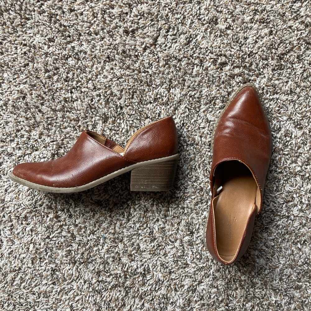 Universal Thread Booties